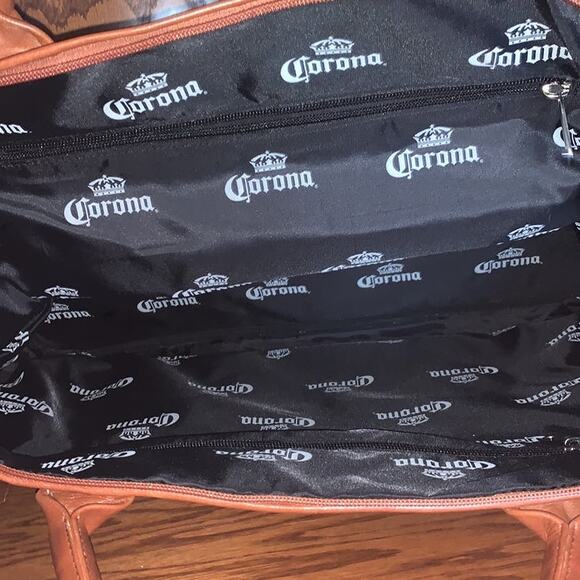Corona Weekender Bag - Picture 6 of 6
